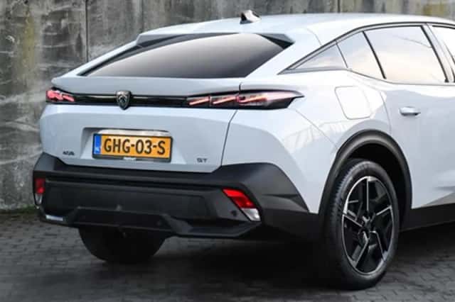 Peugeot 408 (2024) thumbnail 6