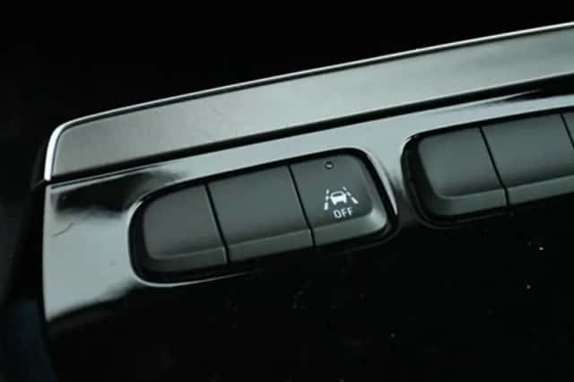 Opel Mokka (2024) thumbnail 24