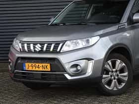 Suzuki Vitara (2020) thumbnail 2