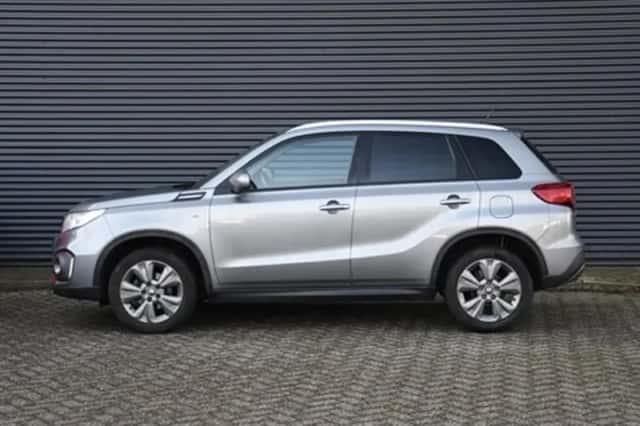 Suzuki Vitara (2020) thumbnail 3