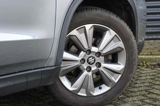 Suzuki Vitara (2020) thumbnail 8