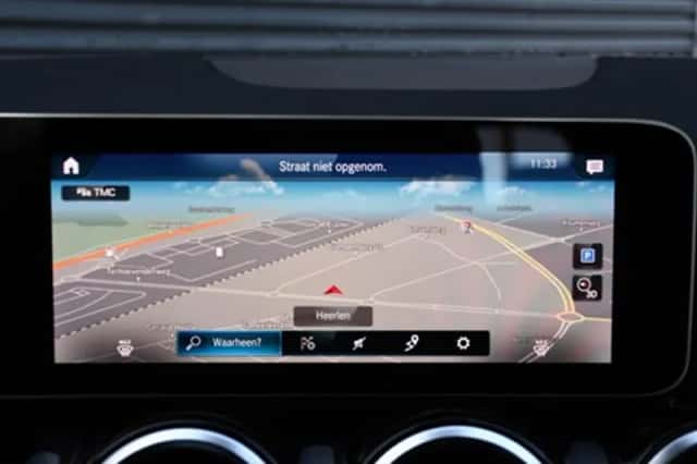 Mercedes-Benz B (2019) thumbnail 18