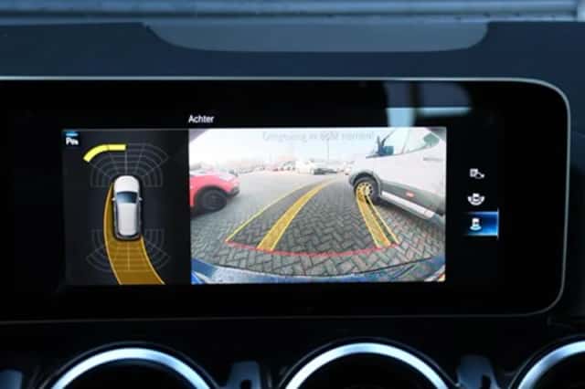 Mercedes-Benz B (2019) thumbnail 19