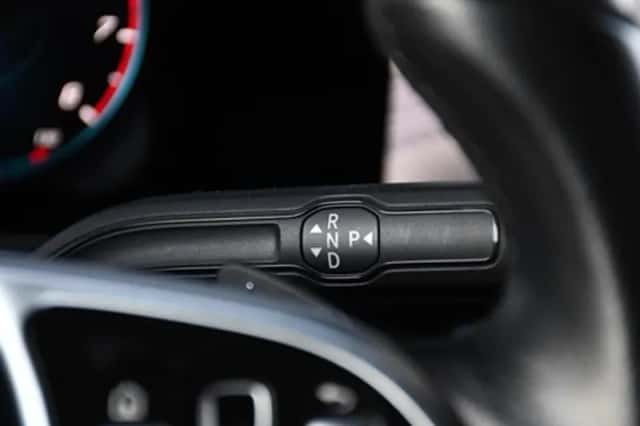 Mercedes-Benz B (2019) thumbnail 25