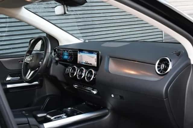 Mercedes-Benz B (2019) thumbnail 9