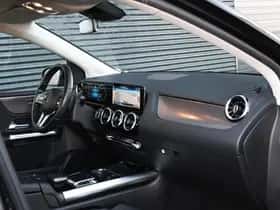 Mercedes-Benz B (2019) thumbnail 9