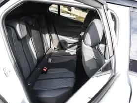Peugeot 2008 (2025) thumbnail 11