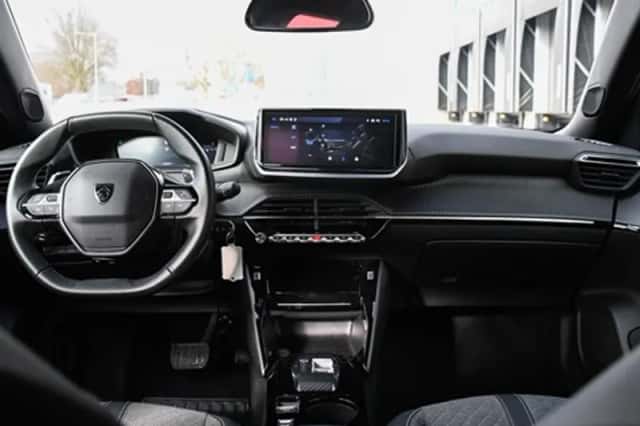 Peugeot 2008 (2025) thumbnail 13