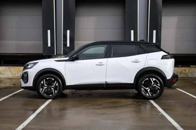 Peugeot 2008 (2025) thumbnail 3