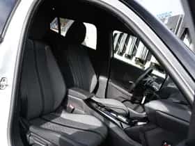 Peugeot 2008 (2025) thumbnail 10