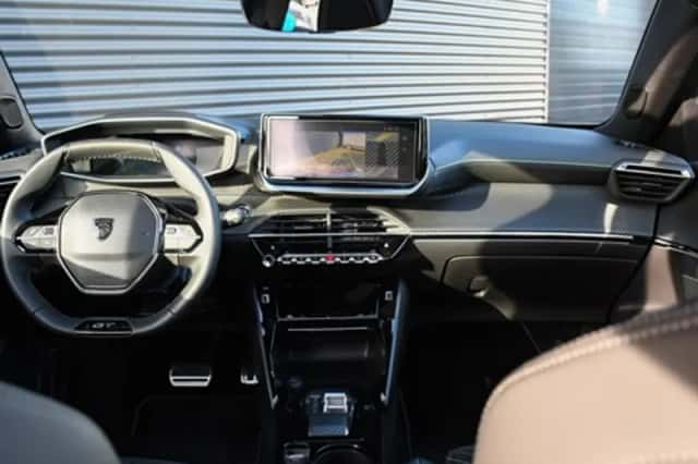Peugeot e-2008 (2026) thumbnail 17
