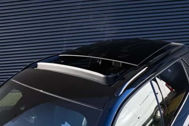 Peugeot e-2008 (2026) thumbnail 3