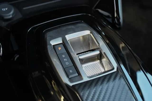 Peugeot e-2008 (2026) thumbnail 30