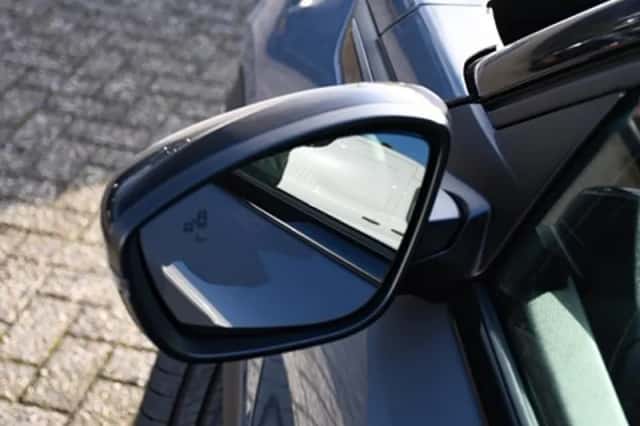 Peugeot e-2008 (2026) thumbnail 9