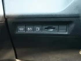 Peugeot 308 (2024) thumbnail 34
