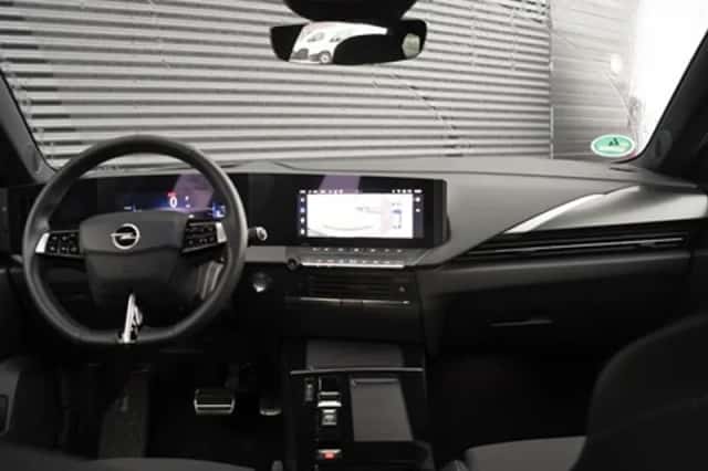 Opel Astra Sports Tourer (2024) thumbnail 12