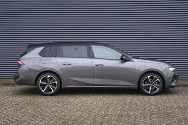 Opel Astra Sports Tourer (2024) thumbnail 3