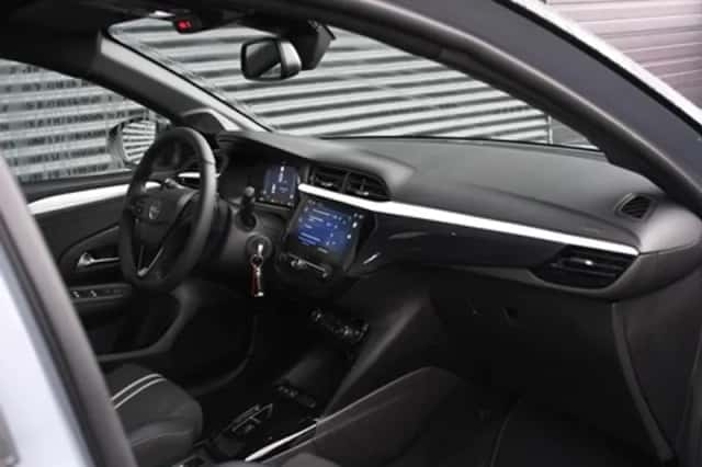 Opel Corsa (2025) thumbnail 9