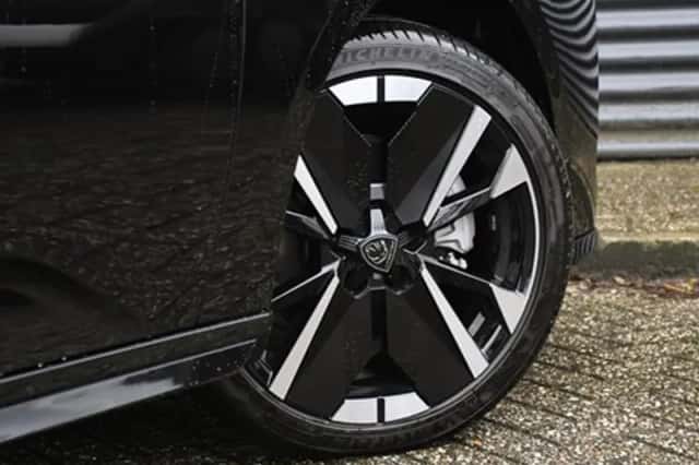 Peugeot 308 (2025) thumbnail 7