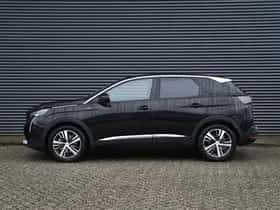 Peugeot 3008 (2021) thumbnail 3