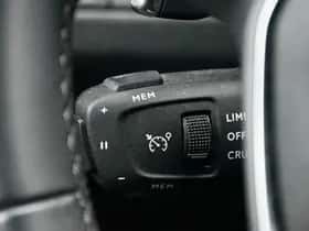 Peugeot 3008 (2021) thumbnail 28