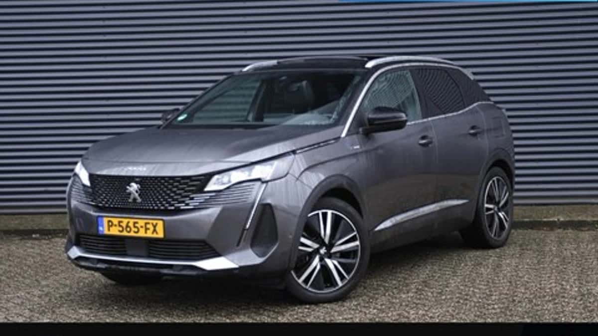 Peugeot 3008 (2022) — foto 1