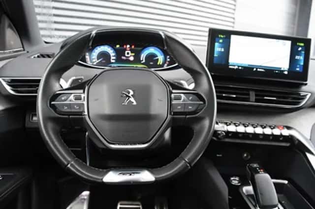 Peugeot 3008 (2022) thumbnail 13