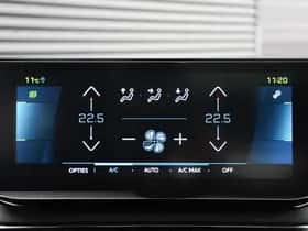 Peugeot 3008 (2022) thumbnail 18