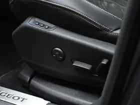 Peugeot 3008 (2022) thumbnail 32