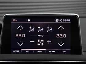 Peugeot 3008 (2018) thumbnail 18