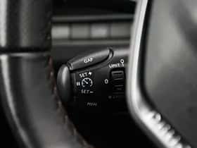 Peugeot 3008 (2018) thumbnail 28