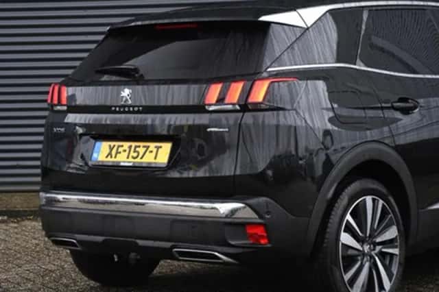 Peugeot 3008 (2018) thumbnail 6
