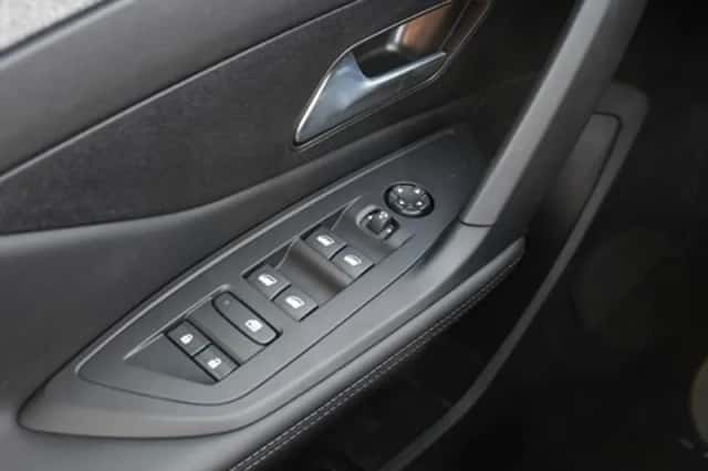 Peugeot 308 (2026) thumbnail 30