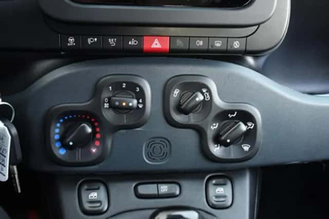 Fiat Panda (2024) thumbnail 17