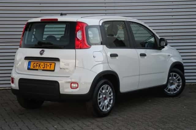 Fiat Panda (2024) thumbnail 4