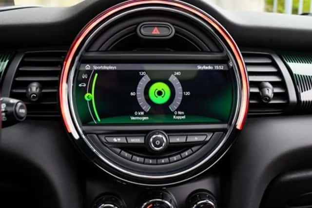 MINI Cooper (2019) thumbnail 28