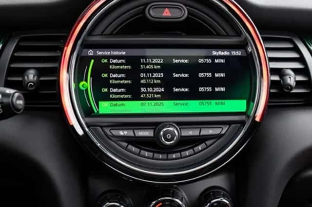 MINI Cooper (2019) thumbnail 30