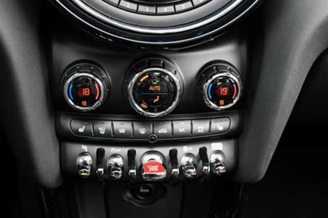 MINI Cooper (2019) thumbnail 32