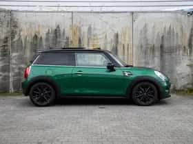 MINI Cooper (2019) thumbnail 6