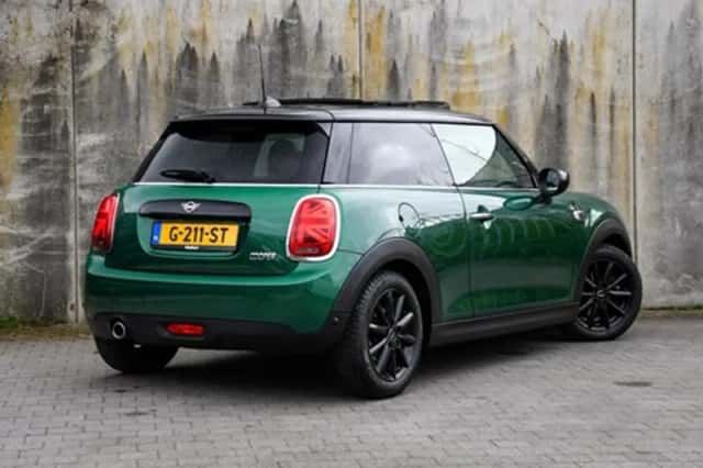 MINI Cooper (2019) thumbnail 7