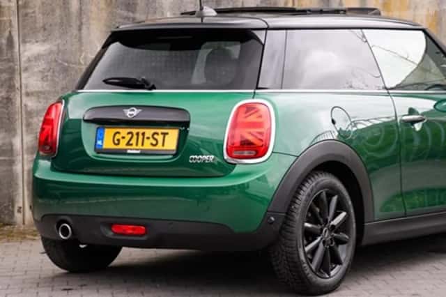 MINI Cooper (2019) thumbnail 8