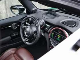 MINI Cooper (2019) thumbnail 10