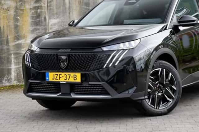Peugeot 3008 (2026) thumbnail 2