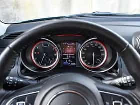 Suzuki Swift (2019) thumbnail 15
