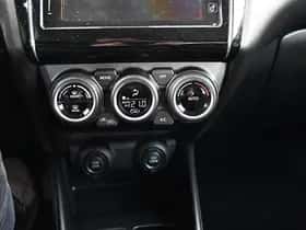Suzuki Swift (2019) thumbnail 22