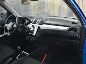 Suzuki Swift (2019) thumbnail 9