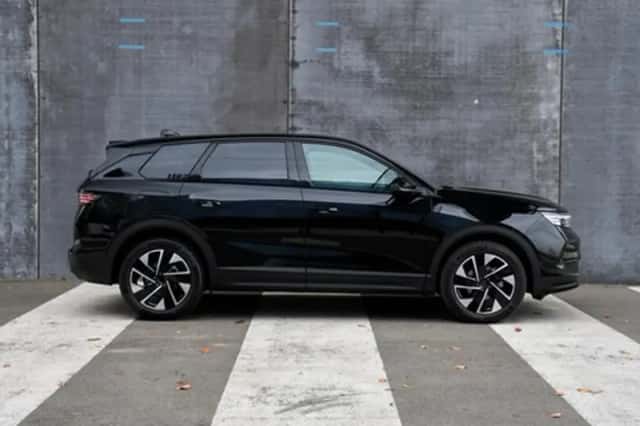Opel Grandland (2025) thumbnail 5