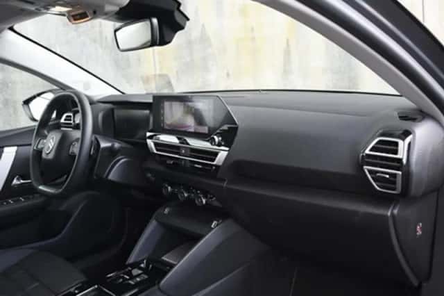 Citroën C4 (2025) thumbnail 10