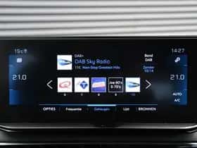 Peugeot 3008 (2021) thumbnail 18