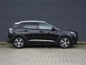 Peugeot 3008 (2021) thumbnail 4